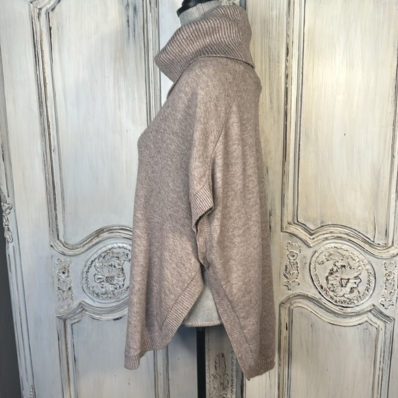 Sisters Soft Cowl Neck Taupe Spaced Dyed Button Detailing Poncho OSFM - Picture 7 of 11